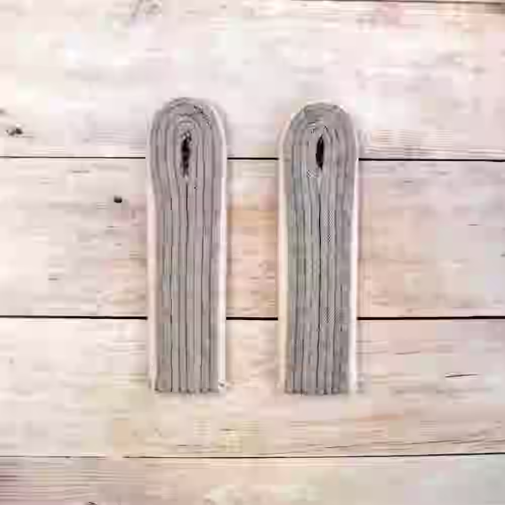 Wehrmacht Infantry Officer's Shoulder Boards Wehrmacht Infantry Officer's Shoulder Boards – Premium Replica, made of Matt aluminum wire with double white underlay
